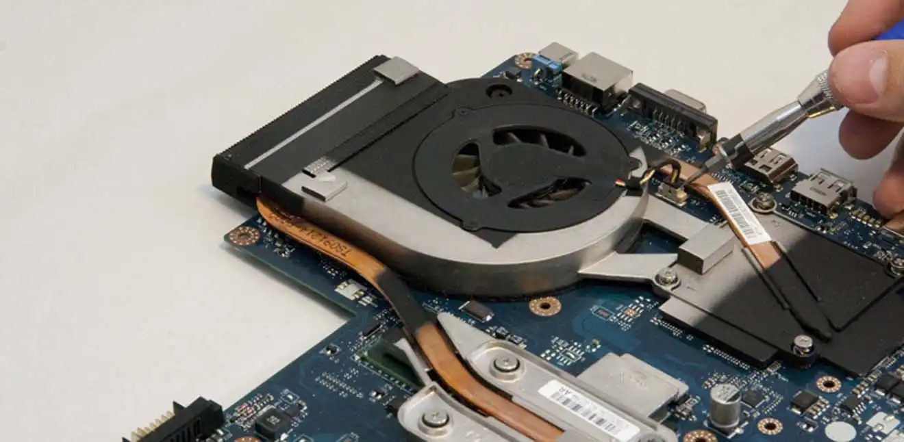 Чистка ноутбука Packard Bell от пыли в Апрелевке | Замена термопасты